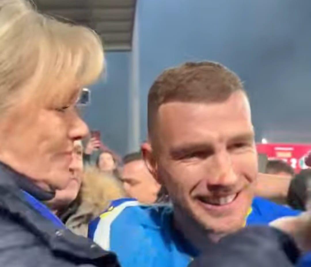 芒果体育直播-哲科：想把这场晋级世界杯的胜利献给我的家人，我欠他们太多