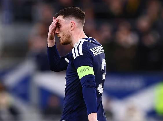 芒果体育直播nba-苏格兰队被部分球迷嘘，罗伯逊：不知道他们是不是纯想发嘘声